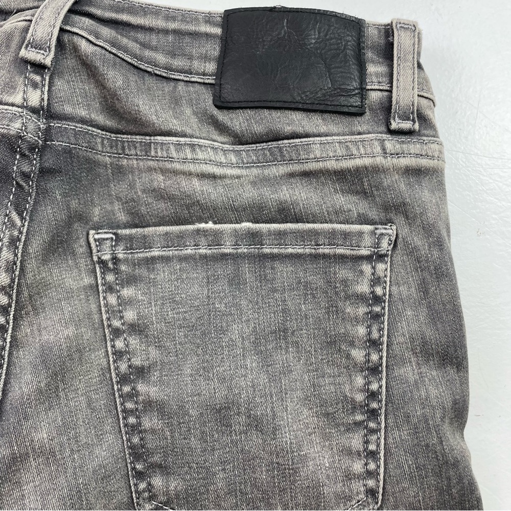 Zara Jean Women Size 8 Distressed Skinny Gray Wash Denim Straight leg mid rise - Picture 9 of 14